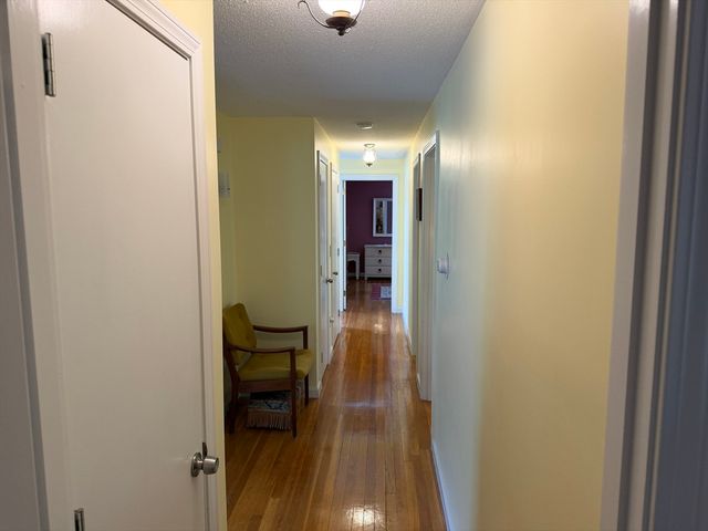 98 Old Hills, Dennis, MA 02638