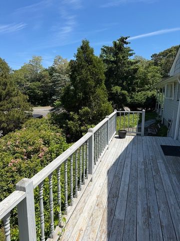 98 Old Hills, Dennis, MA 02638