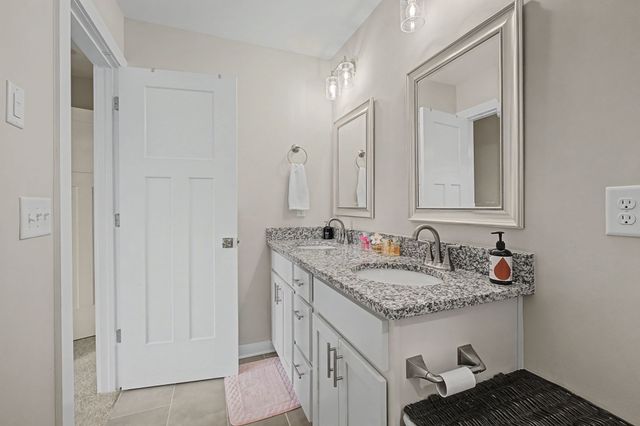 308 Myatt Dr, Madison, TN 37115