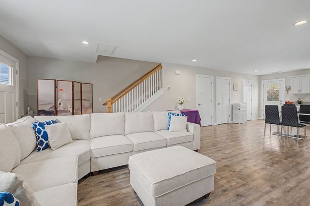 308 Myatt Dr, Madison, TN 37115