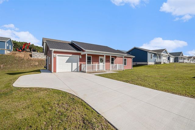 258 Stonecrest Drive, Shelby, MI 49455