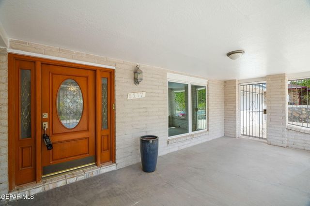 6217 BANDOLERO Drive, El Paso, TX 79912