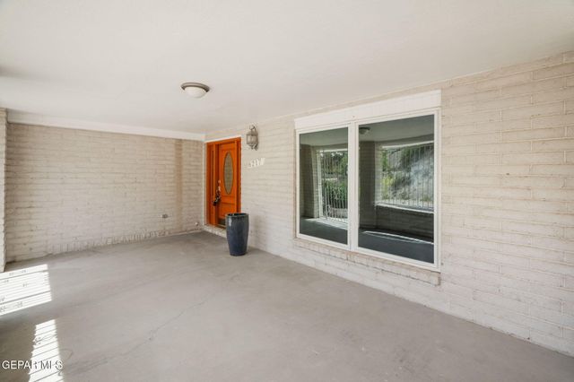 6217 BANDOLERO Drive, El Paso, TX 79912
