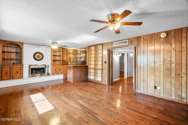6217 BANDOLERO Drive, El Paso, TX 79912