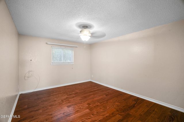 6217 BANDOLERO Drive, El Paso, TX 79912