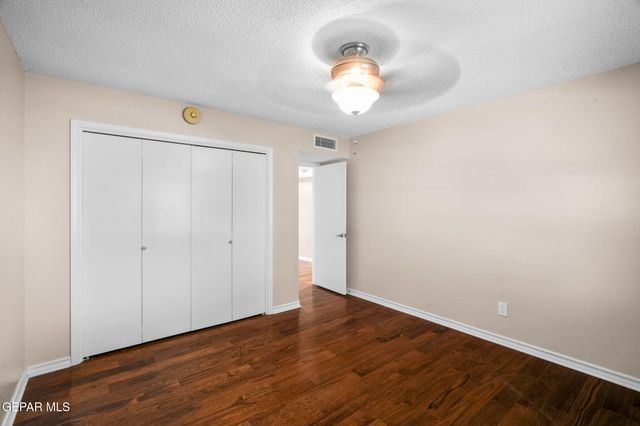 6217 BANDOLERO Drive, El Paso, TX 79912