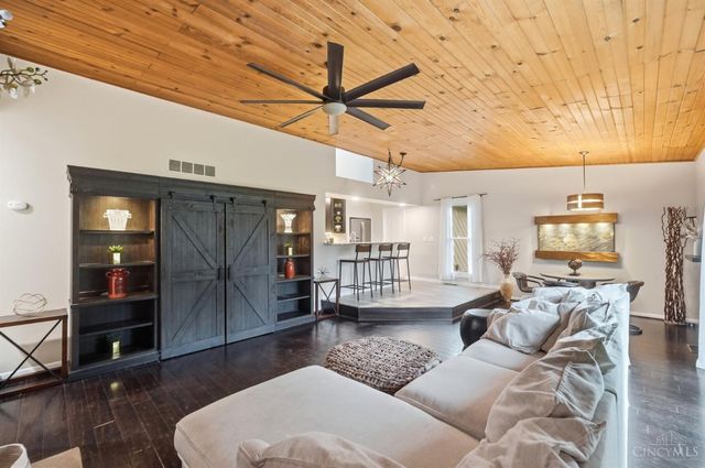6562 Zebra Court, West Chester, OH 45069