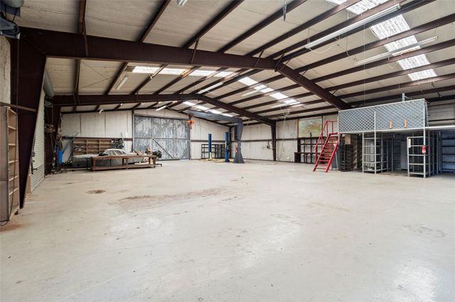 5103 Tiffany Drive, Houston, TX 77045