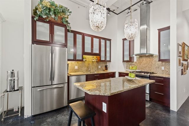 150 Village Crossing Way 1J, Bozeman, MT 59715