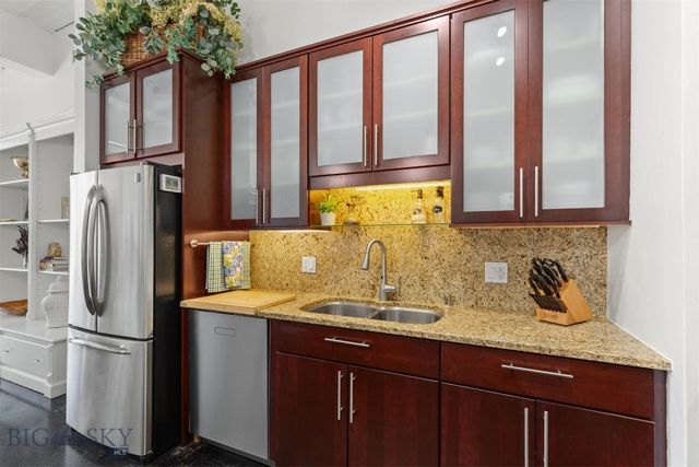 150 Village Crossing Way 1J, Bozeman, MT 59715