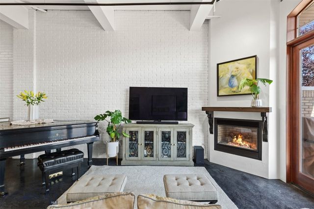 150 Village Crossing Way 1J, Bozeman, MT 59715