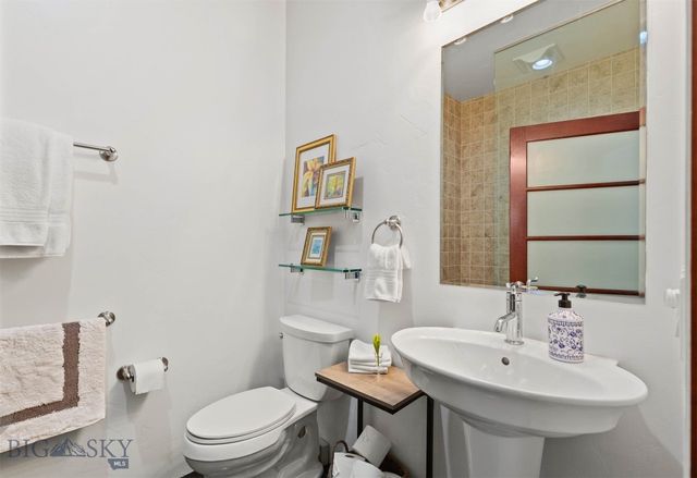 150 Village Crossing Way 1J, Bozeman, MT 59715