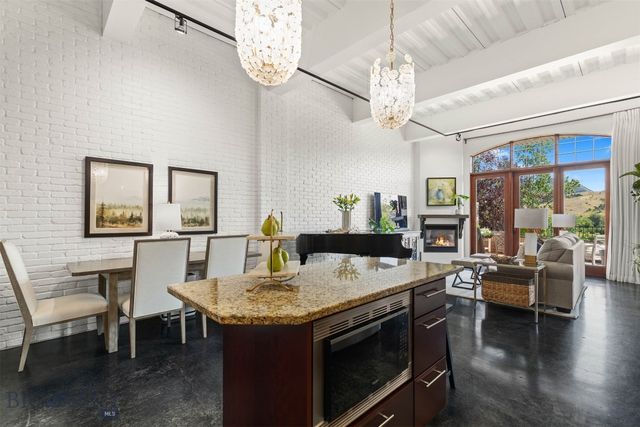 150 Village Crossing Way 1J, Bozeman, MT 59715