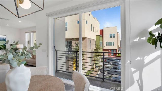 1669 W Lincoln Avenue 102, Anaheim, CA 92801