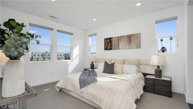 1669 W Lincoln Avenue 102, Anaheim, CA 92801