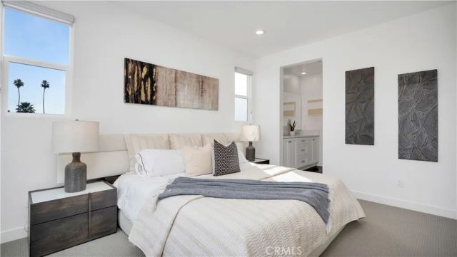 1669 W Lincoln Avenue 102, Anaheim, CA 92801