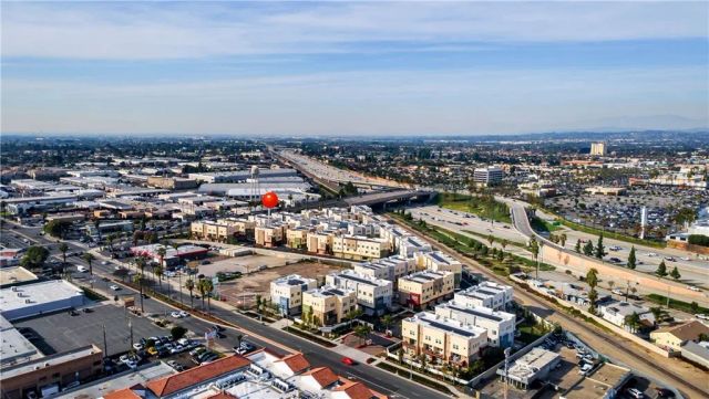 1669 W Lincoln Avenue 102, Anaheim, CA 92801