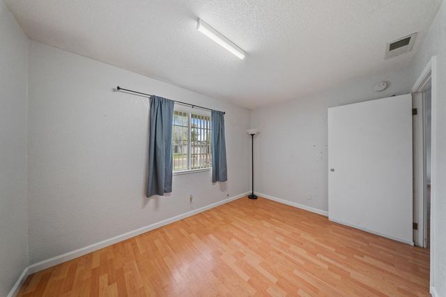 4006 Cortright Way, North Highlands, CA 95660