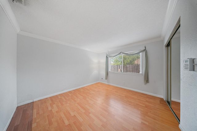 4006 Cortright Way, North Highlands, CA 95660