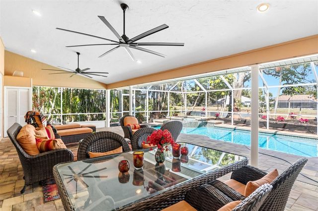 8309 SHADOW PINE WAY, Sarasota, FL 34238