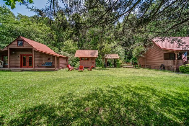 64 Bear Lake Drive, Blue Ridge, GA 30513