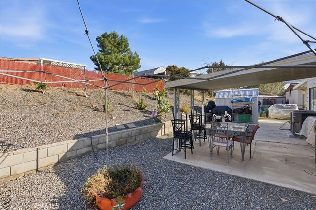 13877 Tam O Shanter Drive, Victorville, CA 92395