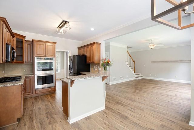 228 Chadwyck Lane, Canton, GA 30115