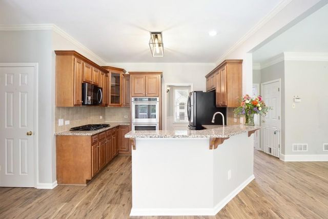 228 Chadwyck Lane, Canton, GA 30115