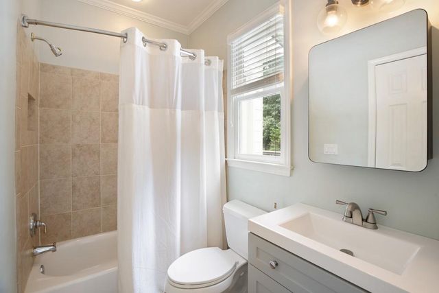 228 Chadwyck Lane, Canton, GA 30115