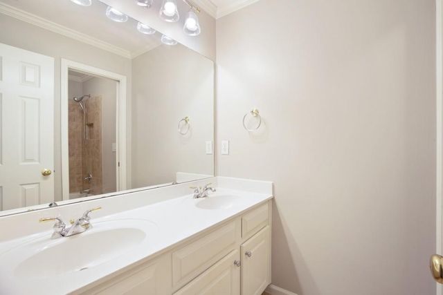 228 Chadwyck Lane, Canton, GA 30115