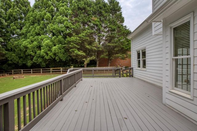 228 Chadwyck Lane, Canton, GA 30115
