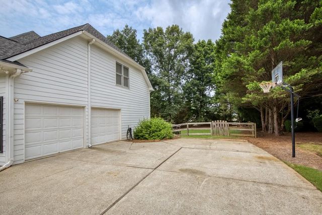 228 Chadwyck Lane, Canton, GA 30115