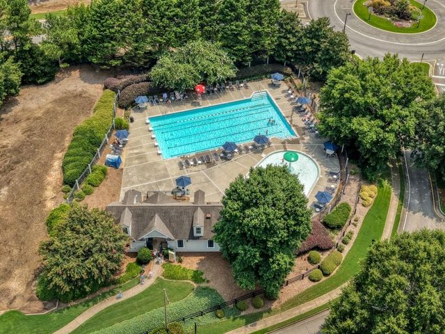 228 Chadwyck Lane, Canton, GA 30115