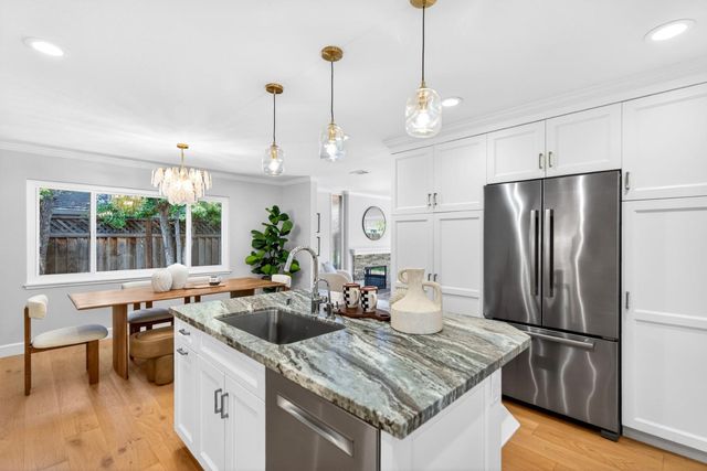 1422 Wright Avenue, Sunnyvale, CA 94087