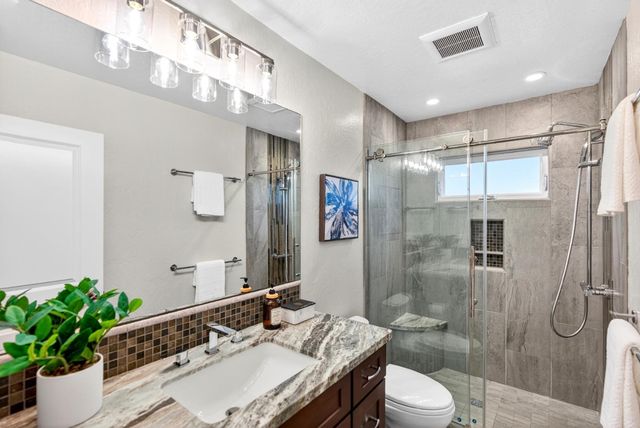 1422 Wright Avenue, Sunnyvale, CA 94087