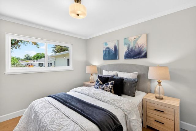 1422 Wright Avenue, Sunnyvale, CA 94087