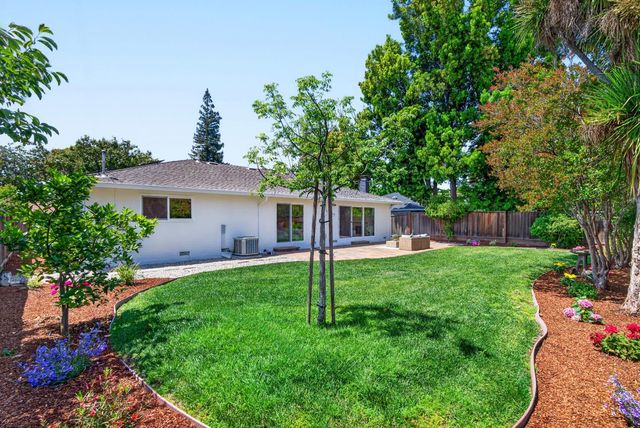 1422 Wright Avenue, Sunnyvale, CA 94087