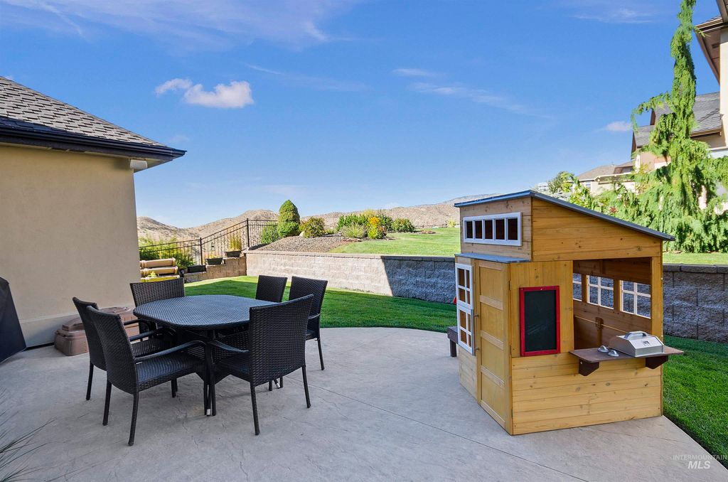 5477 N Quail Summit Pl, Boise, ID 83703 photo 35