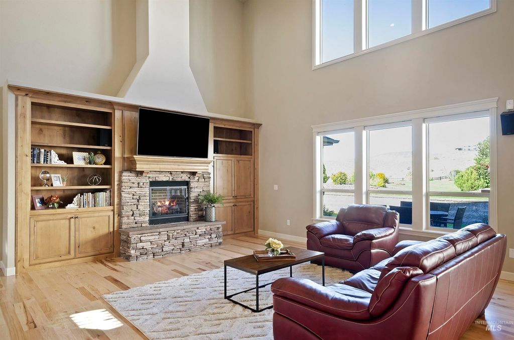5477 N Quail Summit Pl, Boise, ID 83703 photo 4