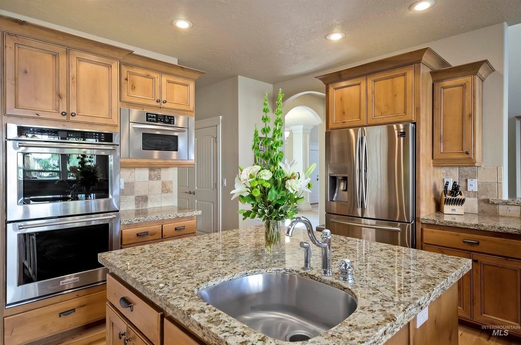 5477 N Quail Summit Pl, Boise, ID 83703 photo 8