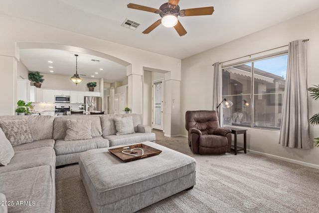 4616 W WHISPERING WIND Drive, Glendale, AZ 85310