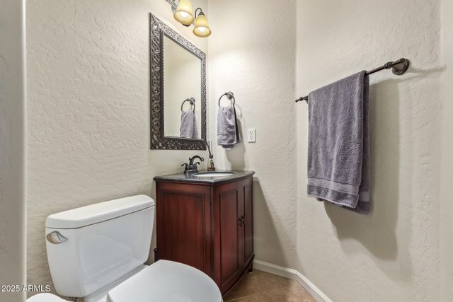 4616 W WHISPERING WIND Drive, Glendale, AZ 85310