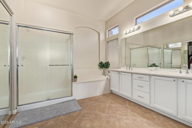 4616 W WHISPERING WIND Drive, Glendale, AZ 85310