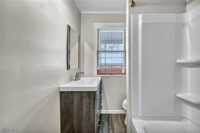 135 Wooster Street NW, Navarre, OH 44662