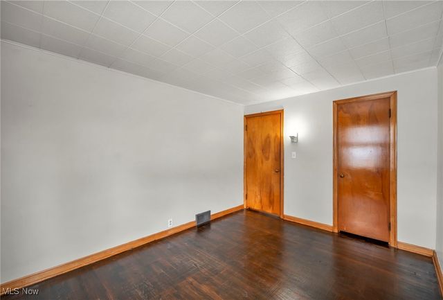 135 Wooster Street NW, Navarre, OH 44662