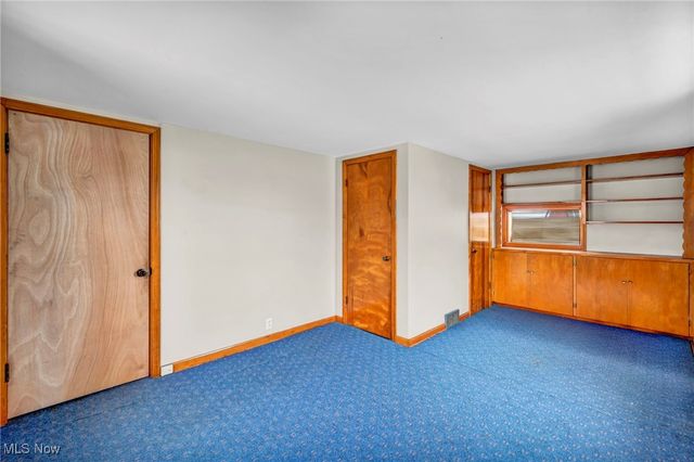 135 Wooster Street NW, Navarre, OH 44662