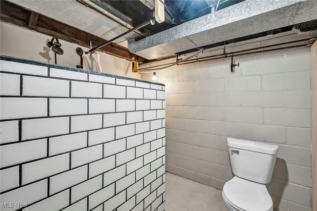 135 Wooster Street NW, Navarre, OH 44662