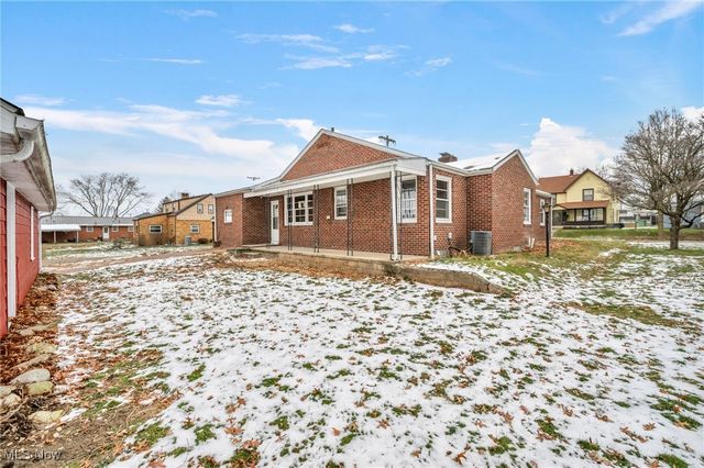 135 Wooster Street NW, Navarre, OH 44662