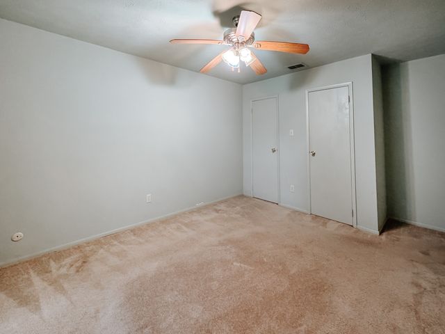 220 Hampton Avenue, Corsicana, TX 75110