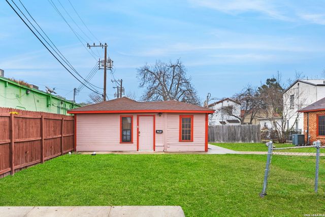 3106 Zarzamora, San Antonio, TX 78201